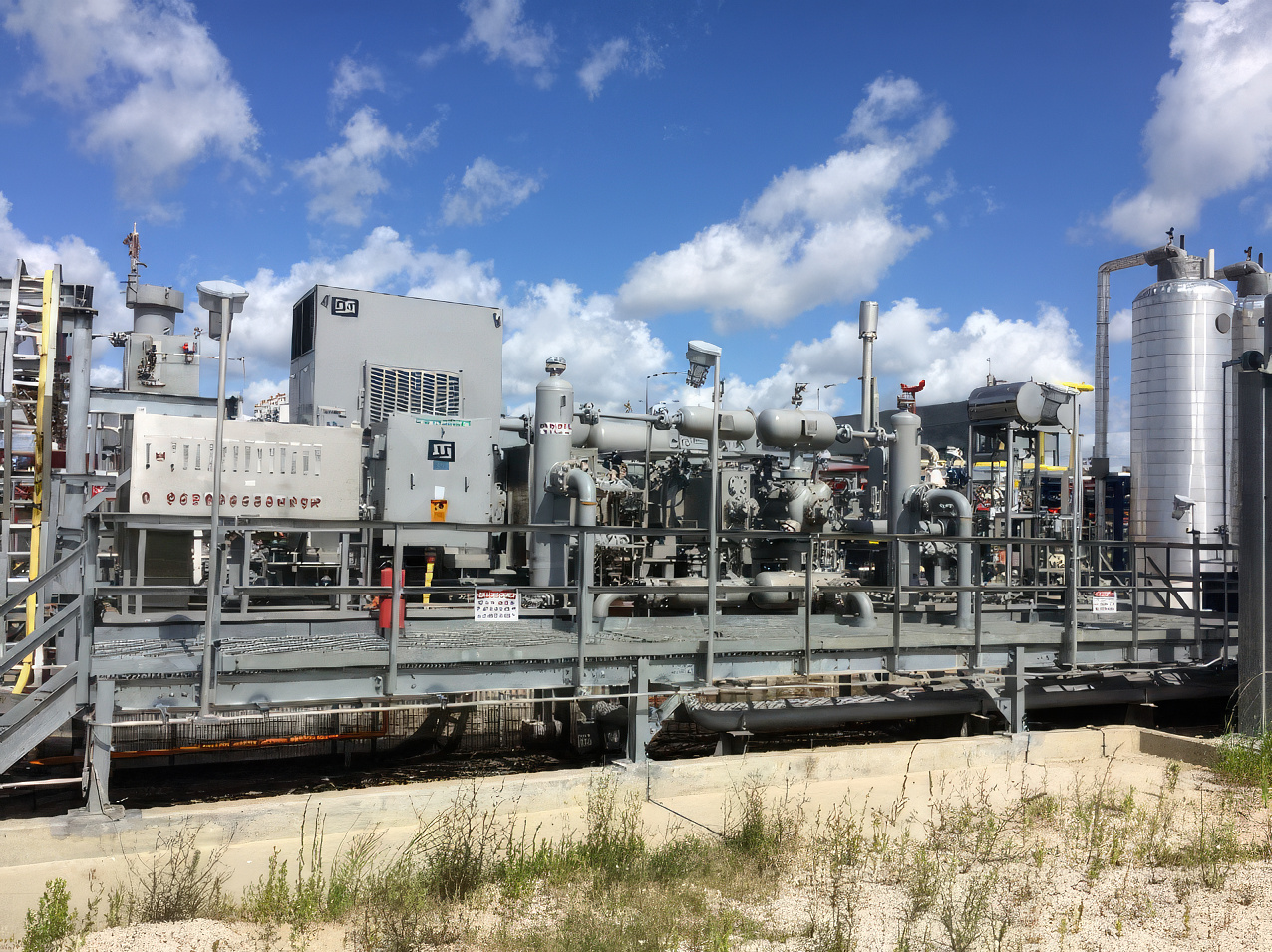 Figura 7: Paquete de compresor reciprocante en una instalación de almacenamiento subterráneo de hidrógeno en Texas, EE. UU.8.
